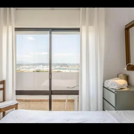 شقة 2 Bedroom - Great View And Very Well Located بورتيماو